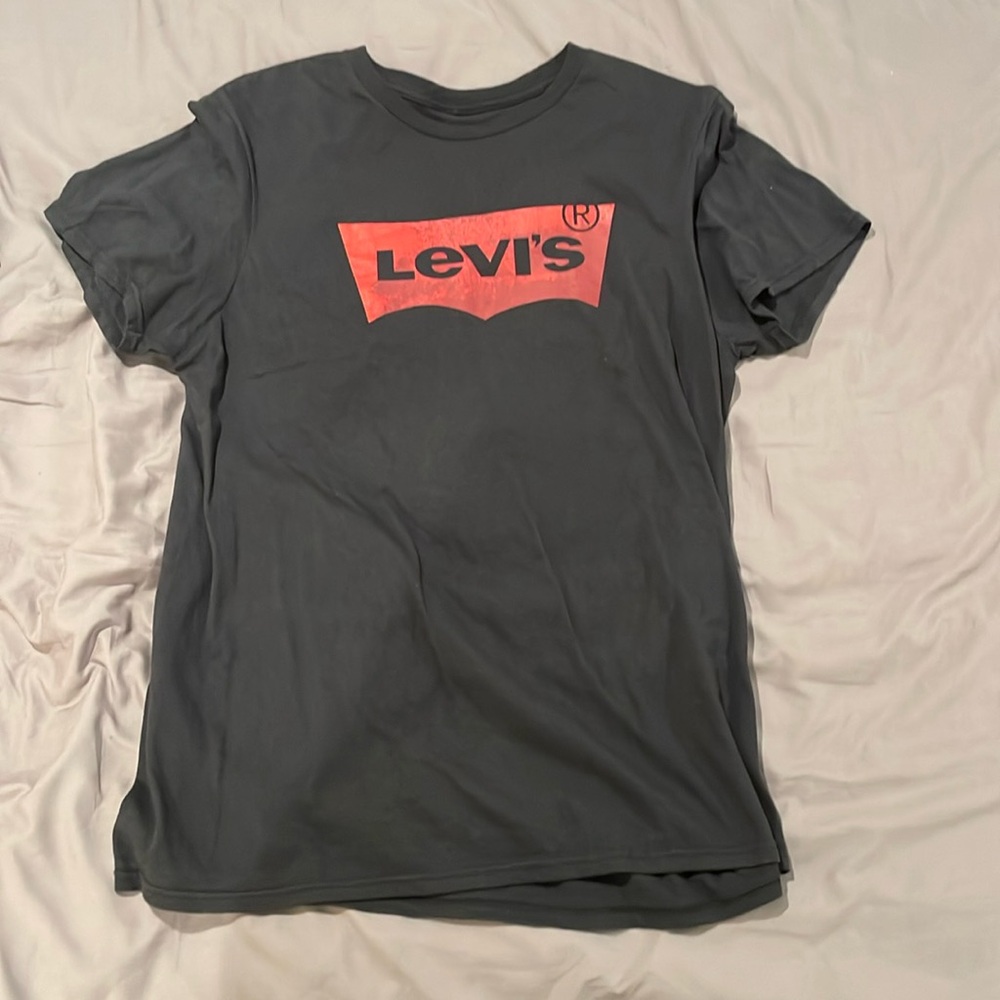 Grey Medium Levi’s T-Shirt
